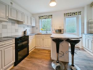 Photo 6- click for photo gallery